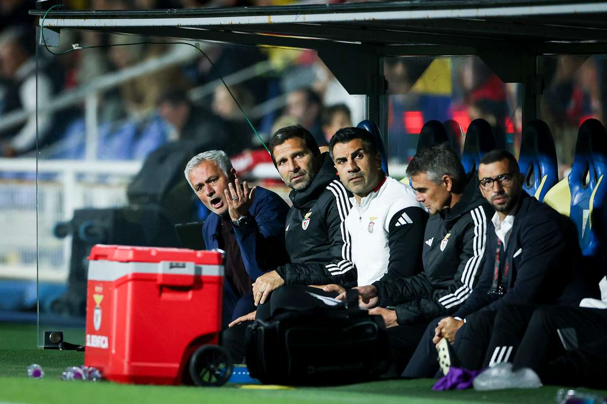 Análise da Liga A Invencibilidade Incomum do Benfica Fenómeno Único na Europa