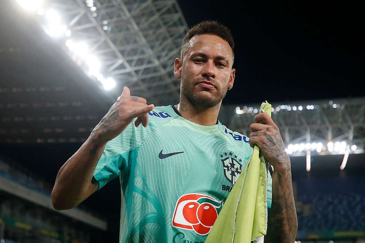 Mundial 2026: Neymar celebra convocatória em live de amigo influenciador