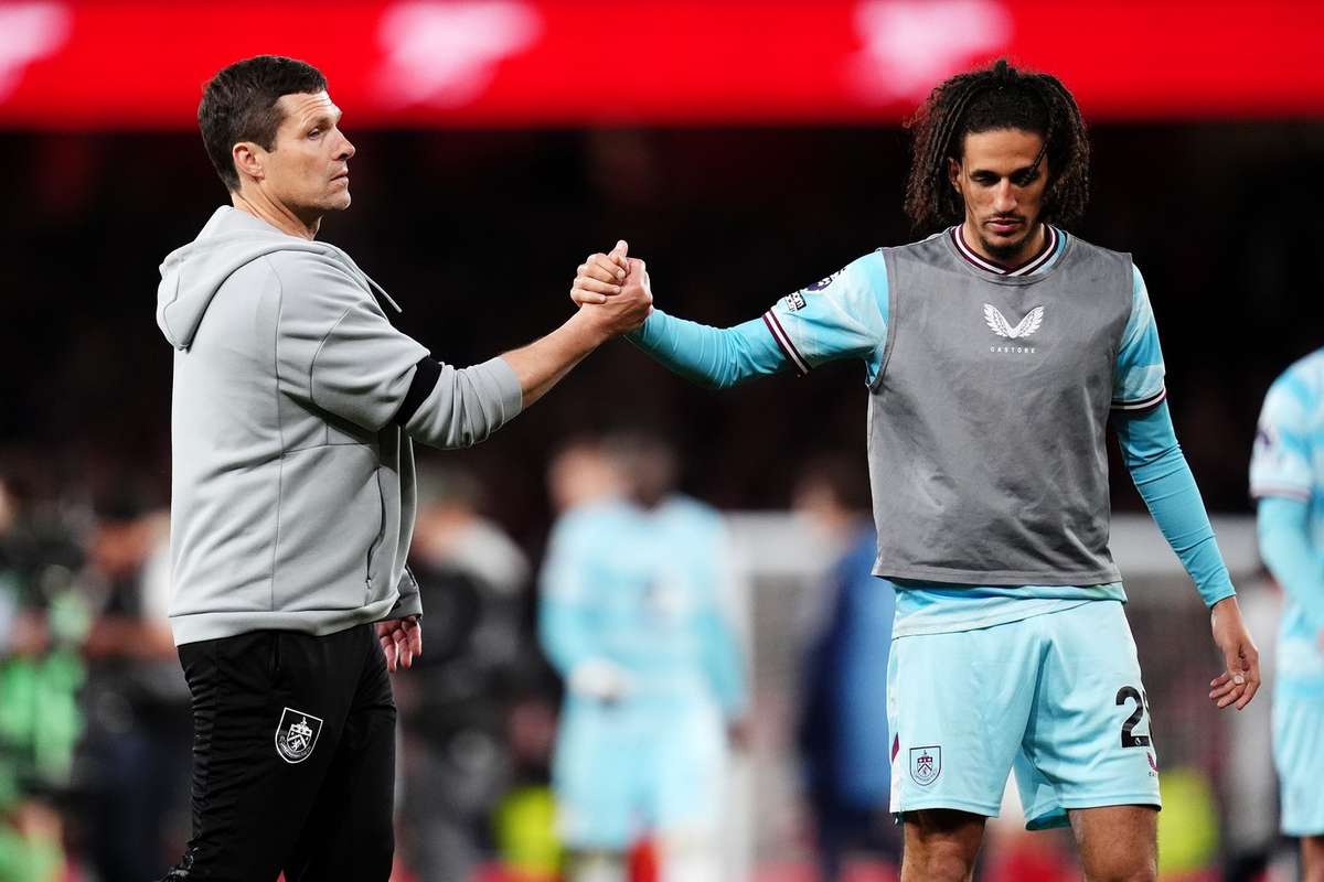 Treinador do Burnley considera o Arsenal a melhor equipa do planeta em bolas paradas