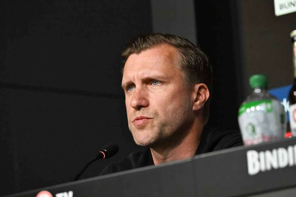 Fehlgriff: Eintracht Verantwortlicher Krösche uebernimmt die Verantwortung