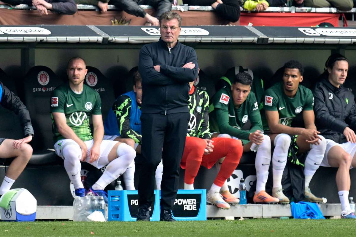 Favorit Wolfsburg ringt ums Uberleben. Paderborn hofft auf Bundesliga