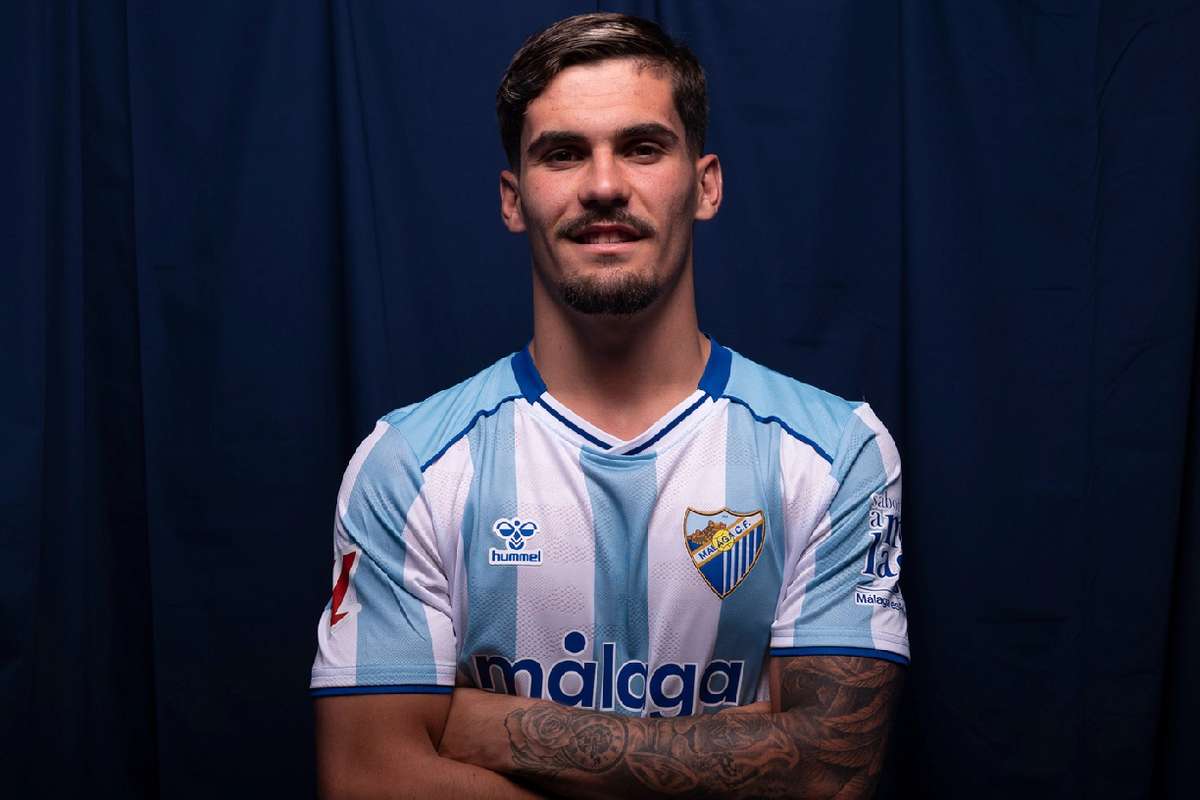 Chupe se queda en el Málaga y ahuyenta el interés de varios equipos de LaLiga