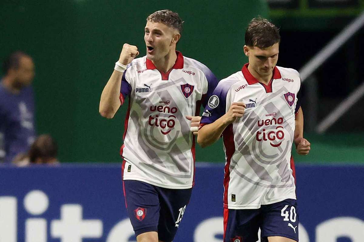 Palmeiras é castigado por Vegetti, perde do Cerro Porteño e se complica na Libertadores