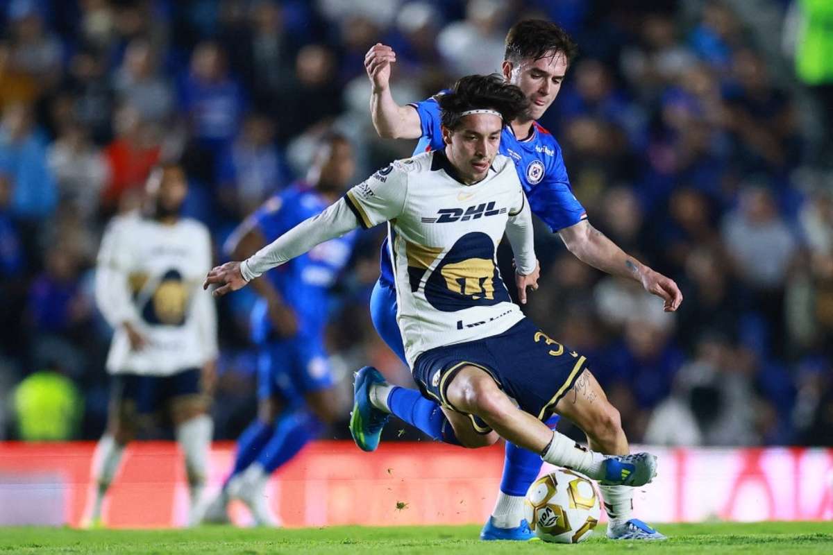 Cruz Azul y Pumas empatan en la ida de la final de la Liga MX
