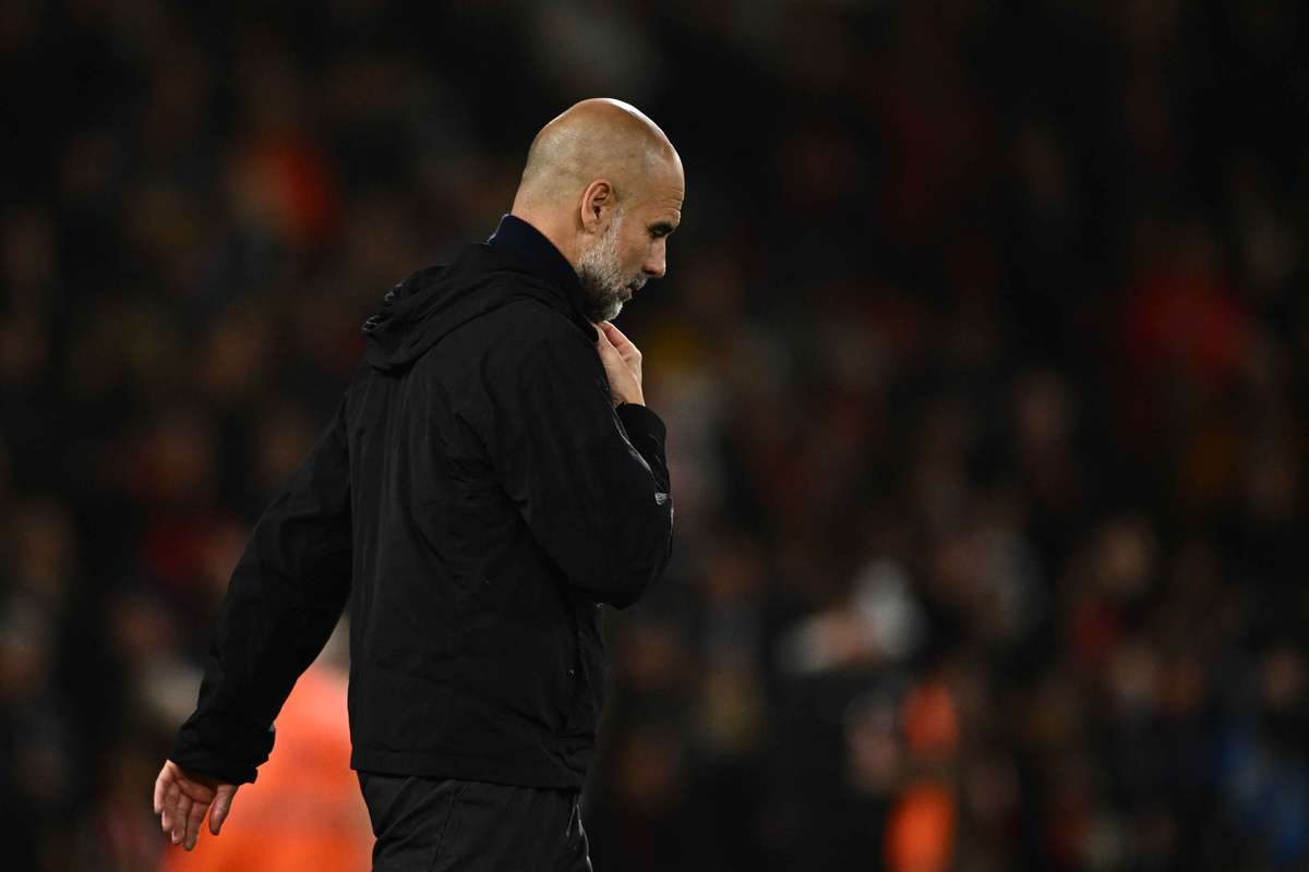 Pep Guardiola secara resmi mengumumkan kepindahan dari Manchester City setelah 10 tahun memimpin