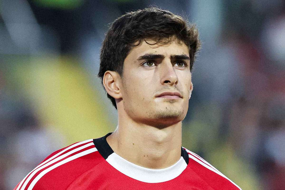 Benfica apoia António Silva: "Um ser humano excecional e um profissional de topo"