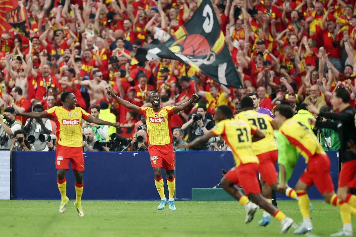Bei dritter Finalteilnahme: Lens triumphiert erstmals im Coupe de France