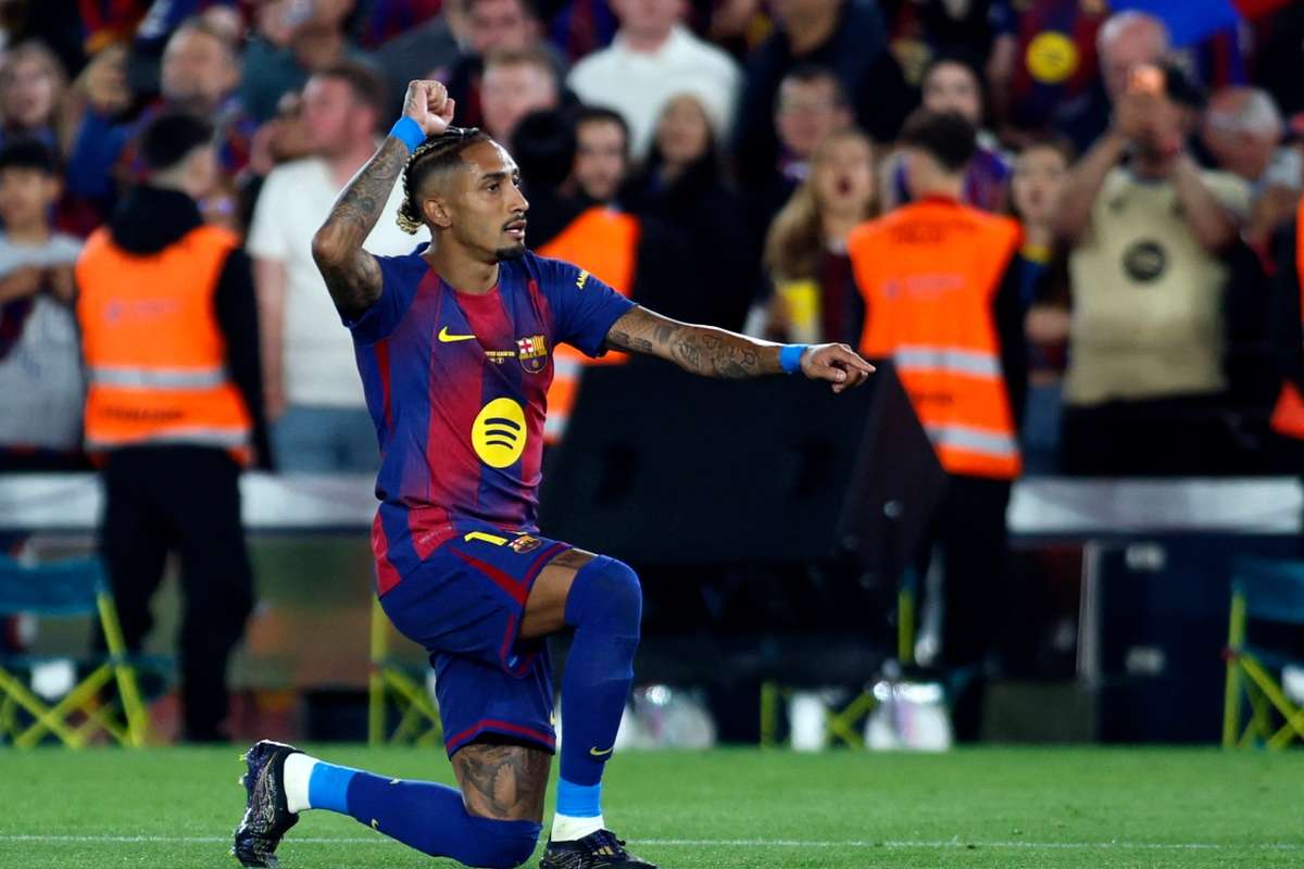Koundé y Raphinha se caen de la última convocatoria de la temporada