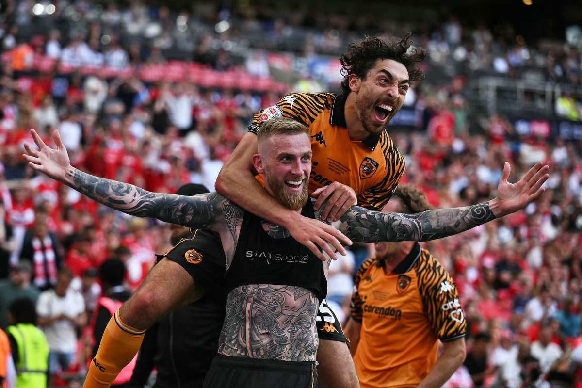 Championship: Hull supera Middlesbrough (1-0) com golo nos 90+5' e assegura lugar na Premier League