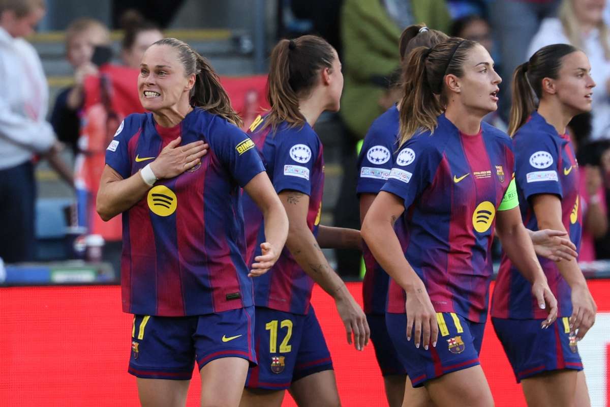 Ewa Pajor y Salma marcan por partida doble: el Barça arrasa para conquistar su cuarta Champions (4-0)