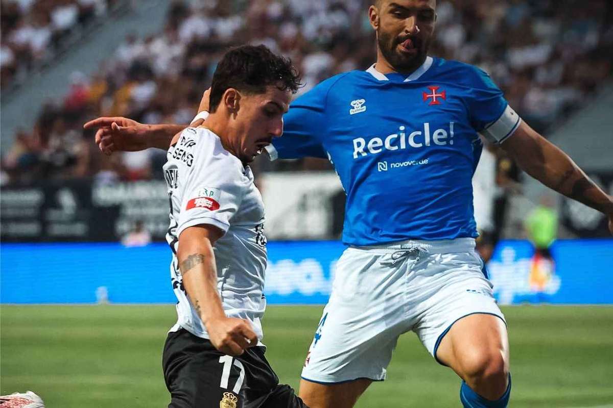 Liga 2: Farense derrota Belenenses (1-0) no primeiro jogo do play-off