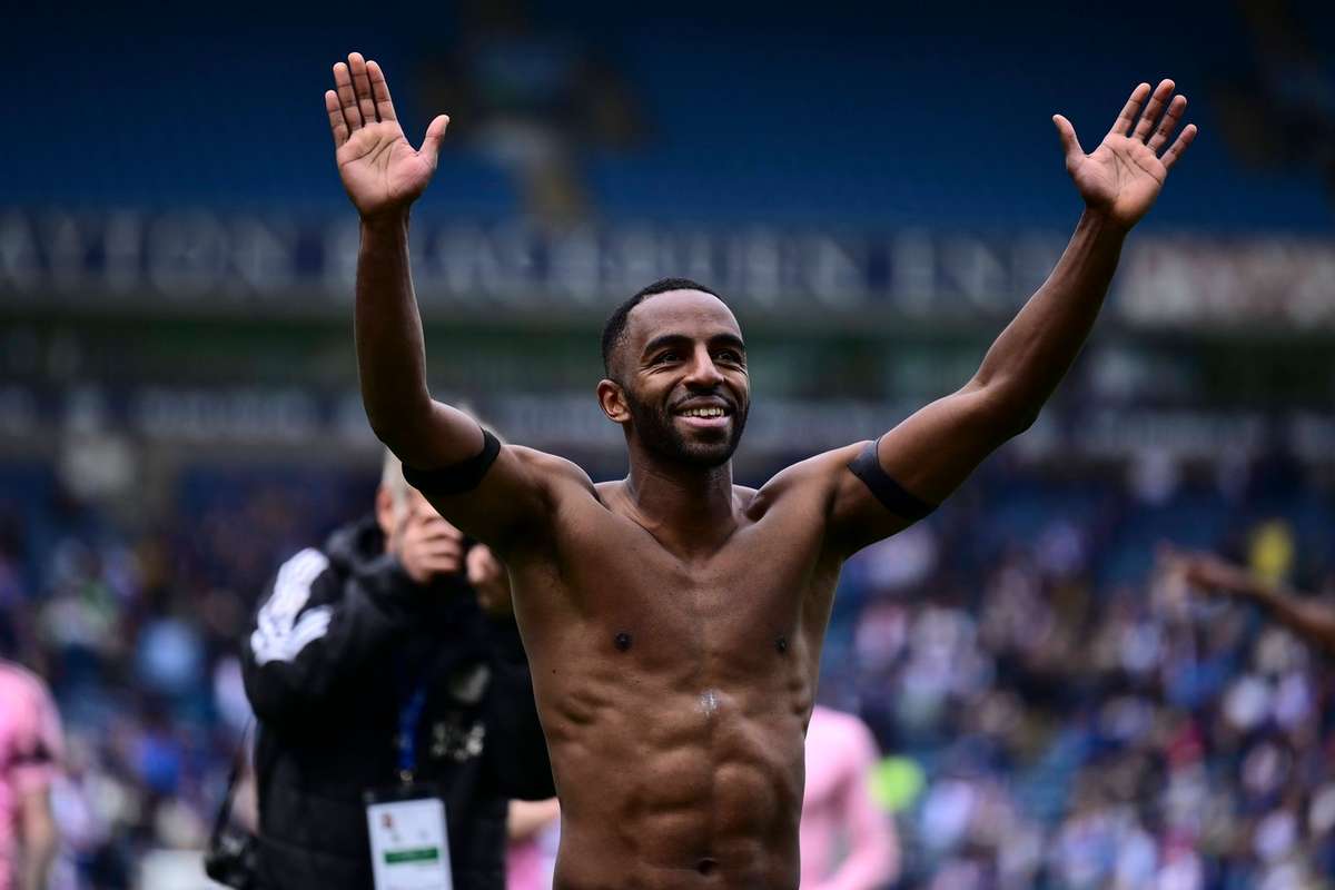 Oficial: Ricardo Pereira abandona o Leicester após oito anos