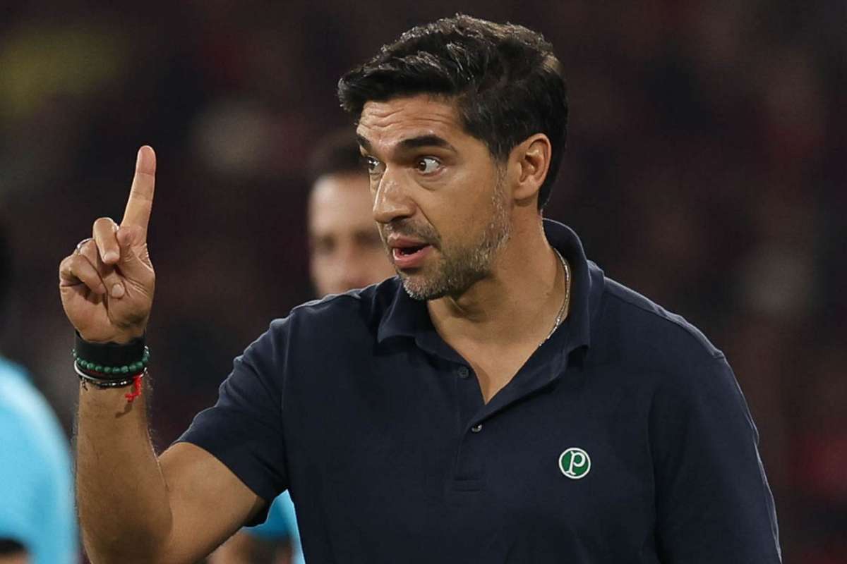 "No Palmeiras só existe uma solução: vencer", afirma Abel após fim do tabu contra o Flamengo