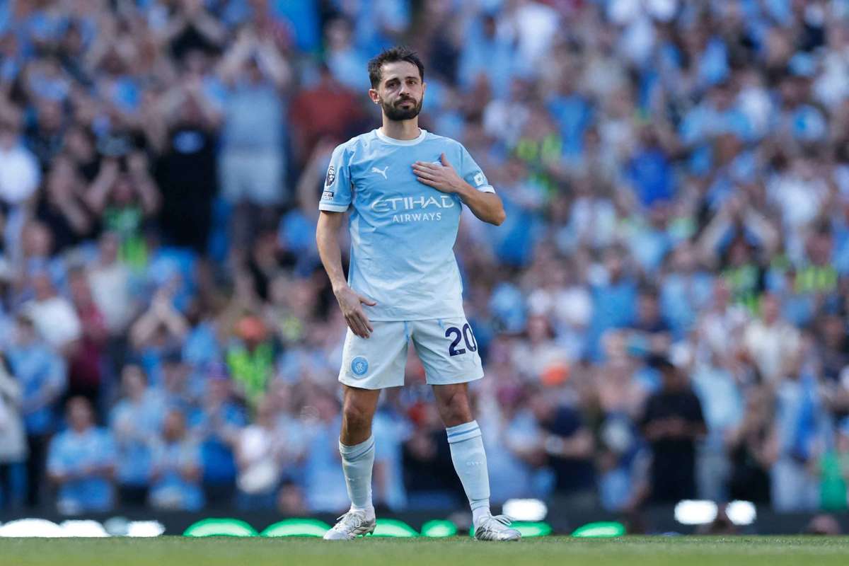 Bernardo Silva diz adeus ao Manchester City com homenagem e emoção