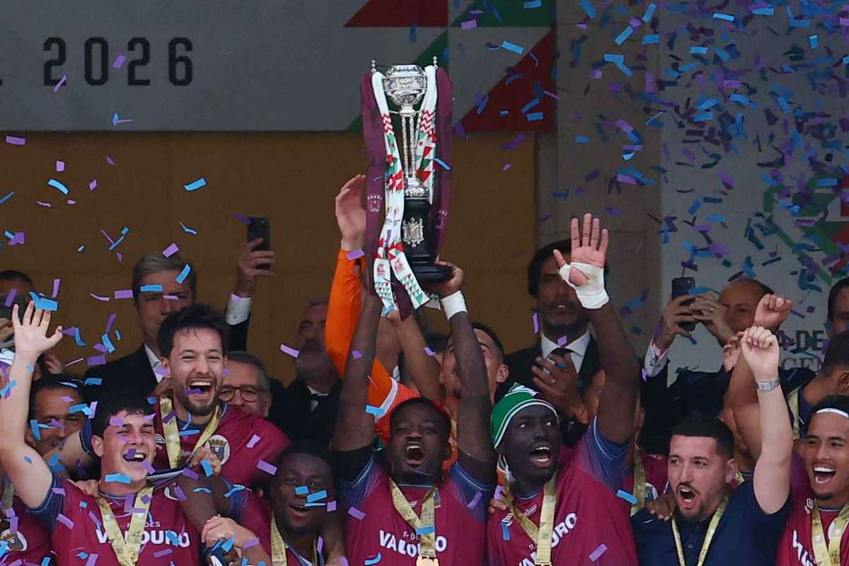 Taça de Portugal: Stopira levanta troféu que inscreve Torreense na história dos vencedores