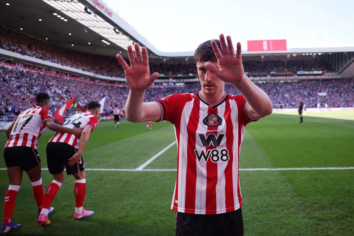 'Nemohu to popsat slovy': Trai Hume bez sebe poté, co Sunderland postoupil do Evropské ligy