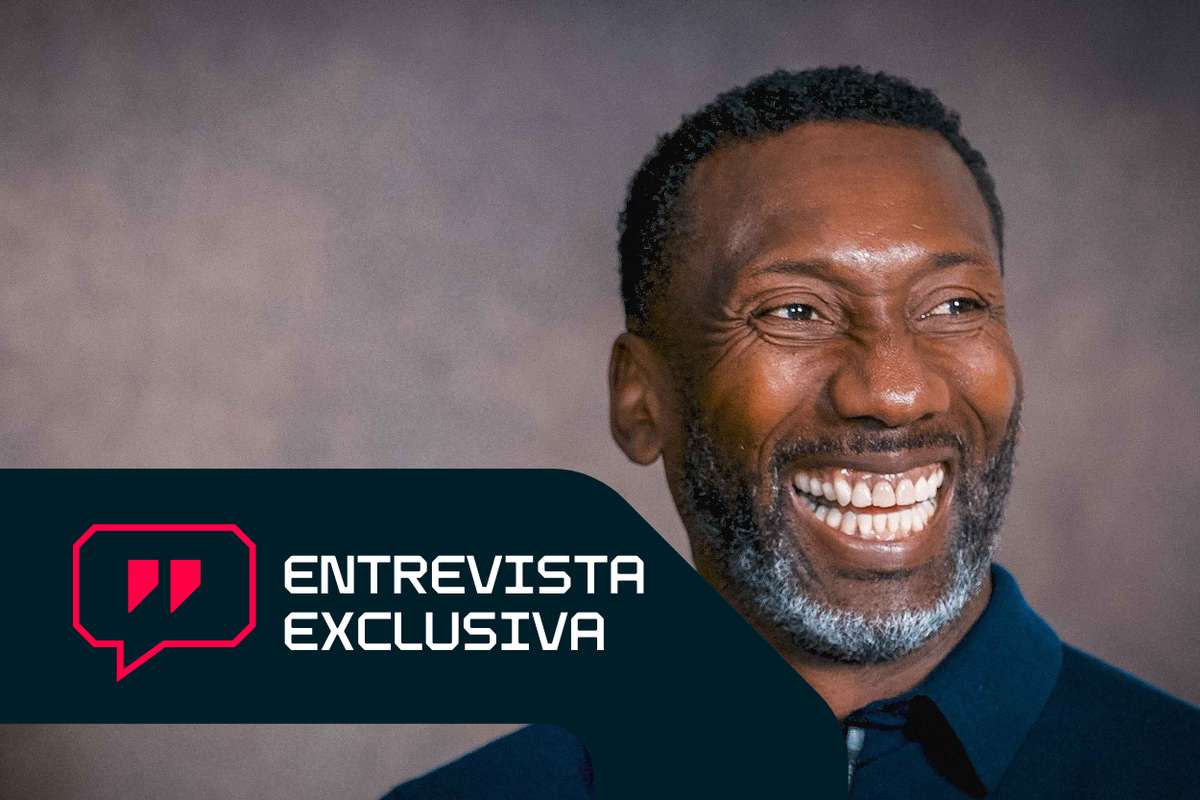 EXCLUSIVO: Hasselbaink, lendário do Chelsea, afirma que "destruiria" na Premier League atual