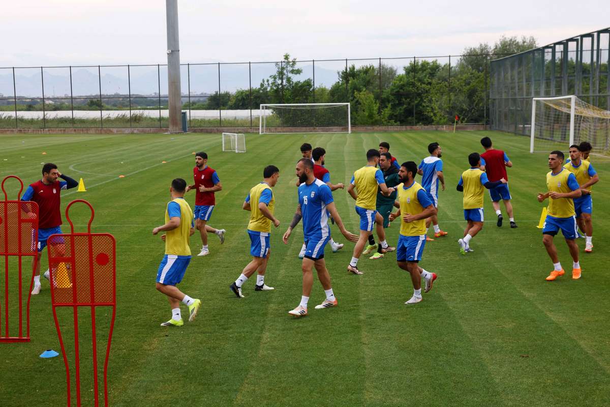 Mundial-2026: Ministro iraniano garante que a FIFA "prometeu" vistos para a seleção