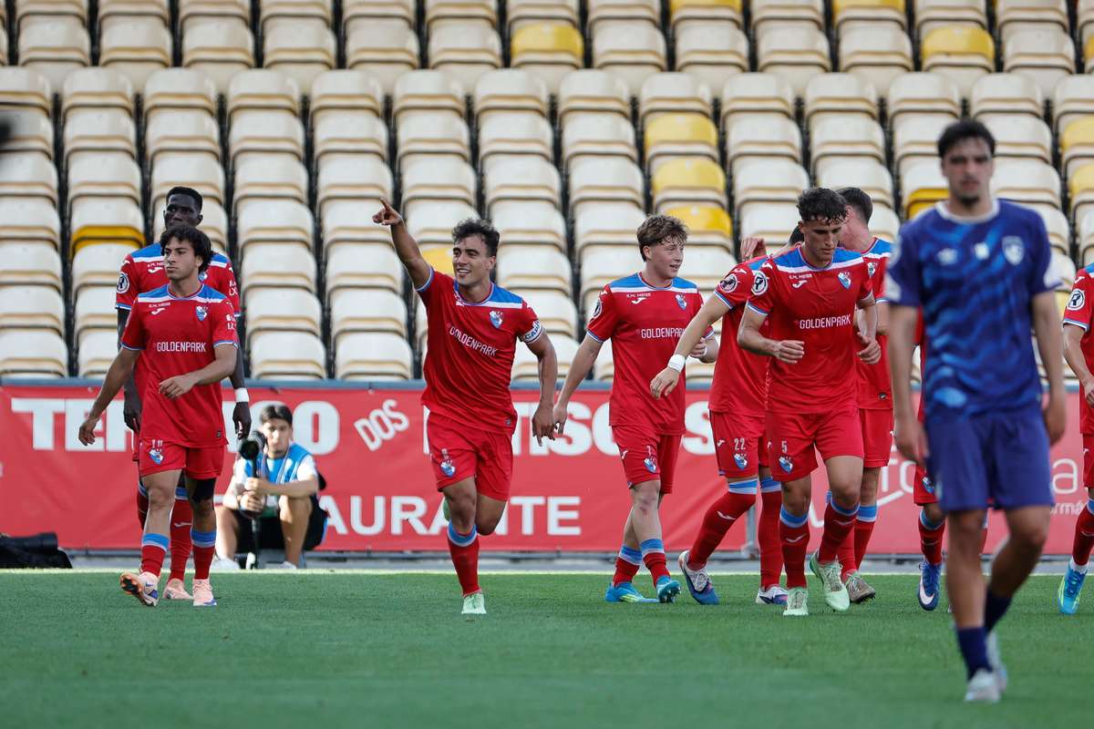 Taça Revelação: Gil Vicente supera Santa Clara e conquista vantagem na final (2-1)
