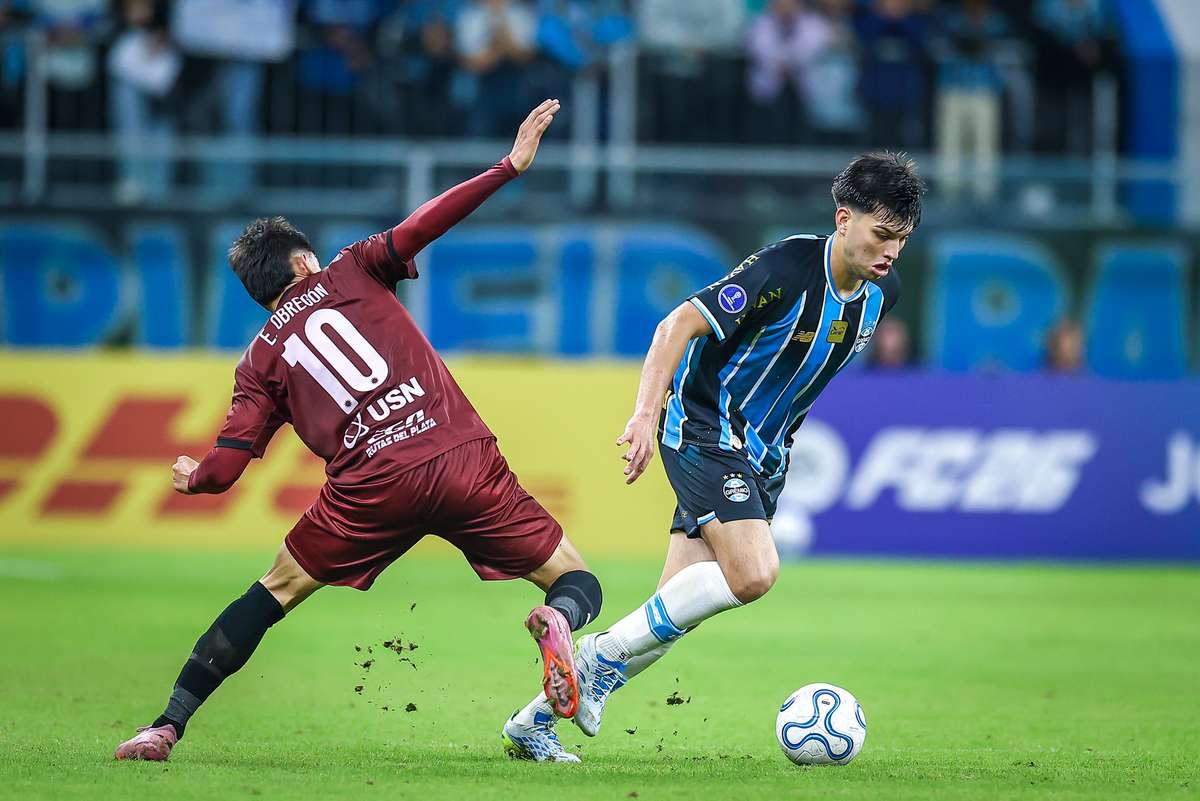 Sul-Americana: Grémio reage a tempo, empata com o Montevideo City e segue para os playoffs (2-2)