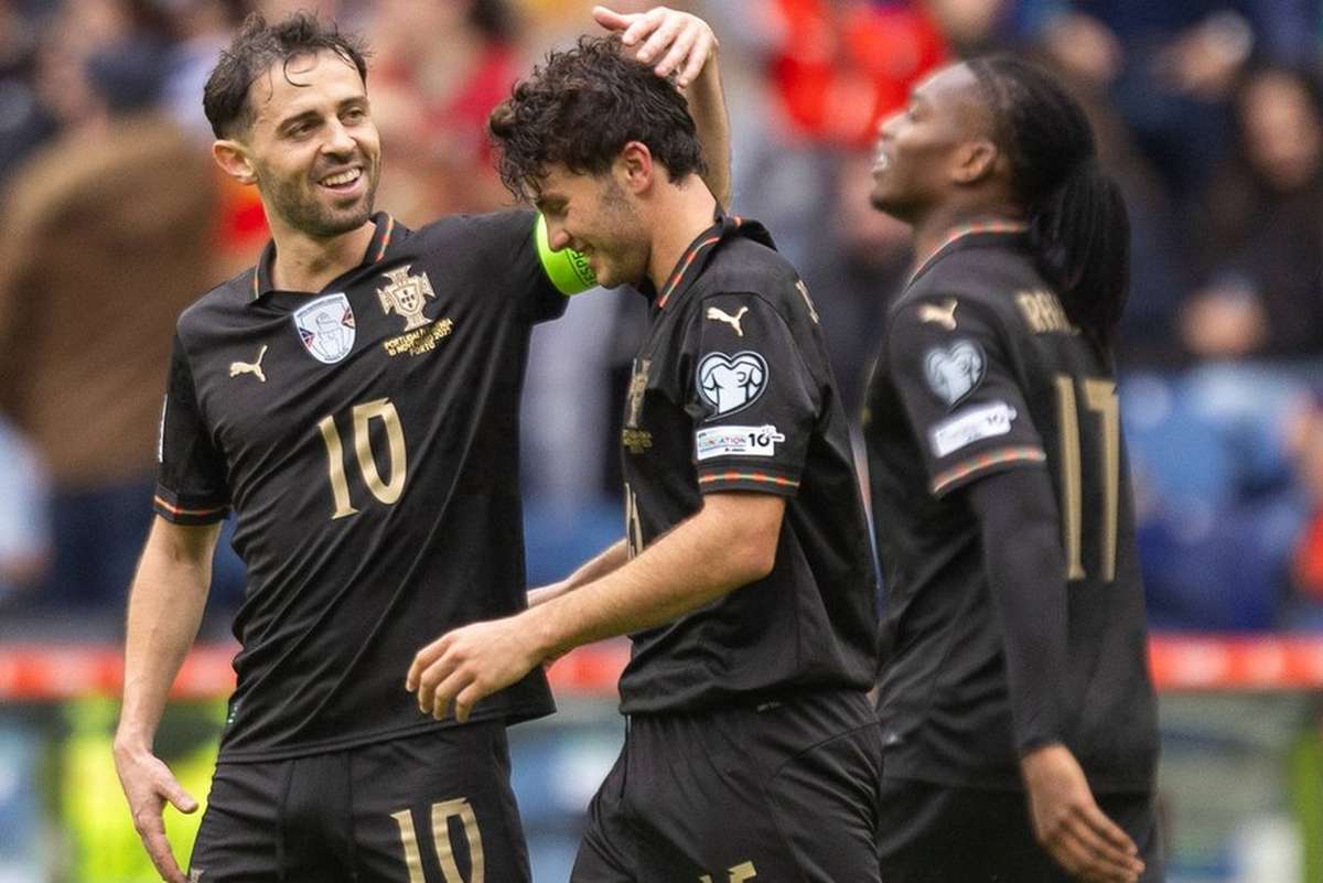 Bernardo Silva e Rúben Dias tentaram levar João Neves para o Manchester City