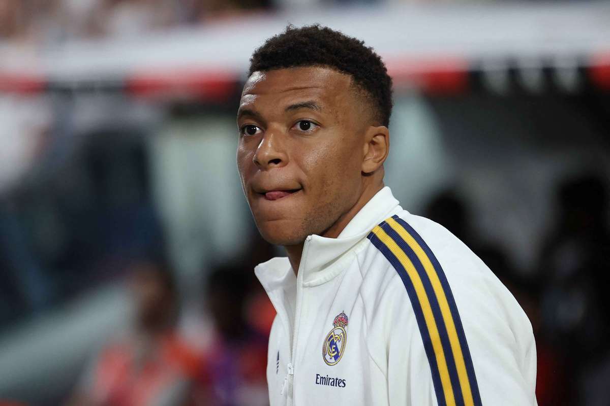 Vinicius Junior déclare que Mbappé est un "joueur de légende" qui va marquer l'histoire du Real Madrid