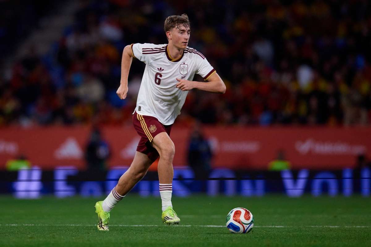 Huijsen, tras no estar en el Mundial: "Os animaré desde casa"
