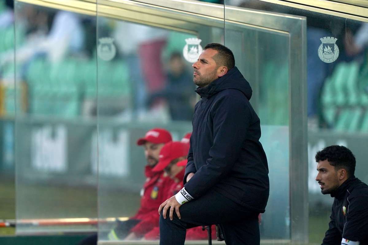 João Nuno encaminha-se para suceder a Custódio Castro no comando técnico do Alverca