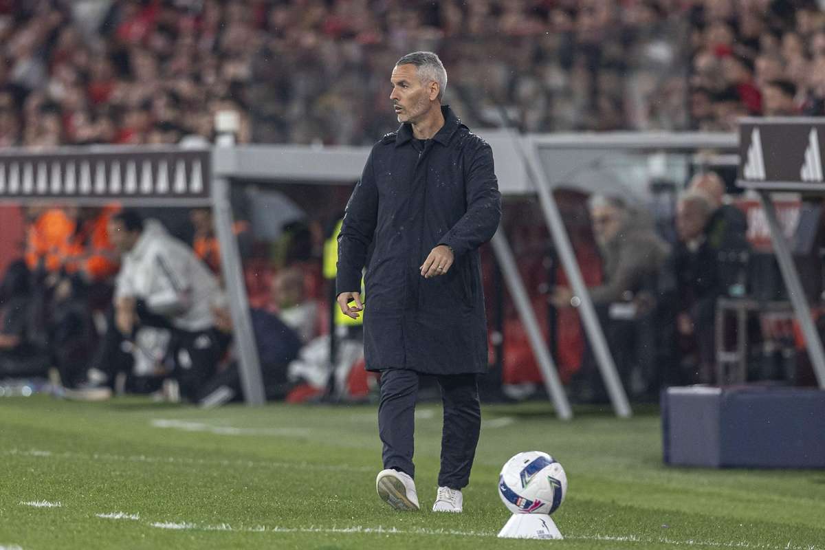 Carlos Vicens e o rumor do Benfica: "Ignoramos porque temos muito trabalho no dia a dia"