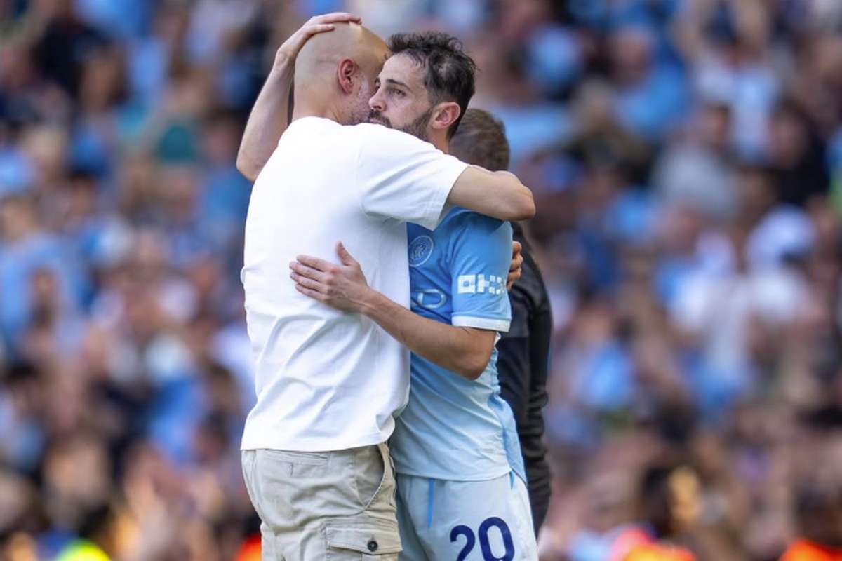 Bernardo Silva elogia Pep Guardiola na despedida em conjunto do Manchester City