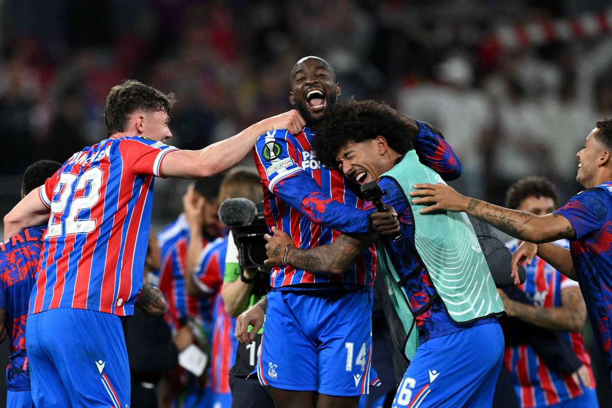 Mateta ‘fantástico’ depois do triunfo europeu do Crystal Palace na Liga Conferência