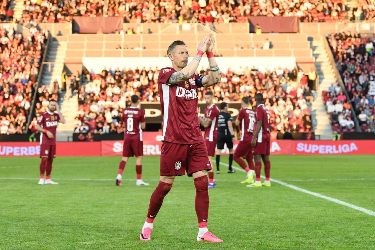 Roménia: FIFA impede CFR Cluj de inscrever novos jogadores