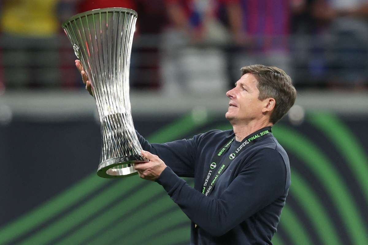 Glasner wil niet praten over zijn toekomst na Conference League-winst