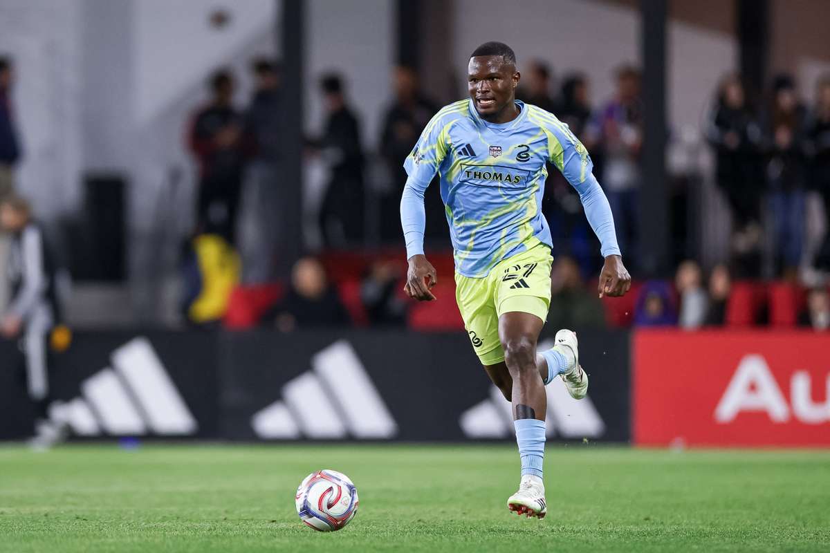 Bafana Bafana manager Hugo Broos explains why he chose Makhanya and Cross for the World Cup