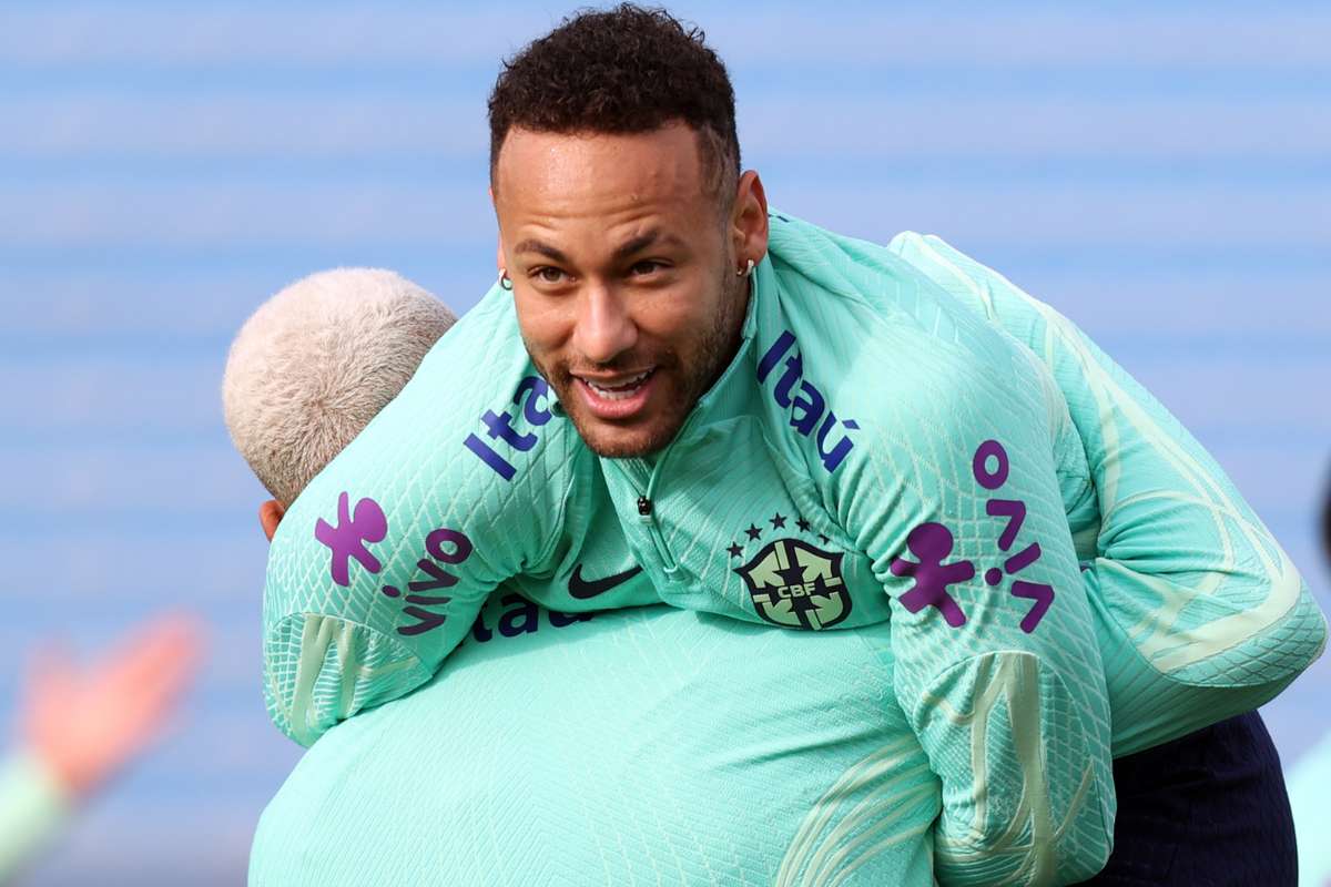 Se ha confirmado la lesión de Neymar, quien podría ausentarse en los dos primeros encuentros con Brasil
