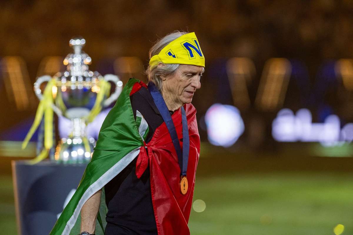 Oficial: Jorge Jesus abandona o comando técnico do Al Nassr