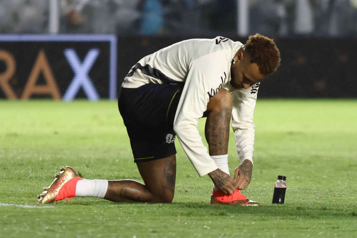 Mundial 2026: Santos publica comunicado sobre situação clínica de Neymar
