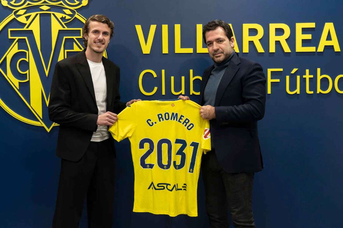 Confirmado: Carlos Romero renova com o Villarreal até 2031