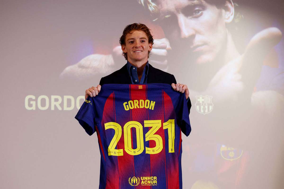 Antony Gordon oficiálně přestupuje z Newcastlu do Barcelony za obrovskou částku