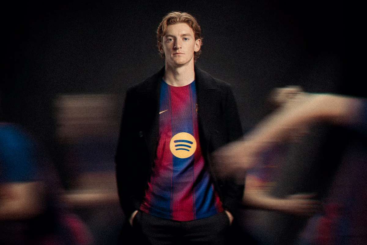 Oficial: Anthony Gordon é a primeira contratação de verão do Barcelona