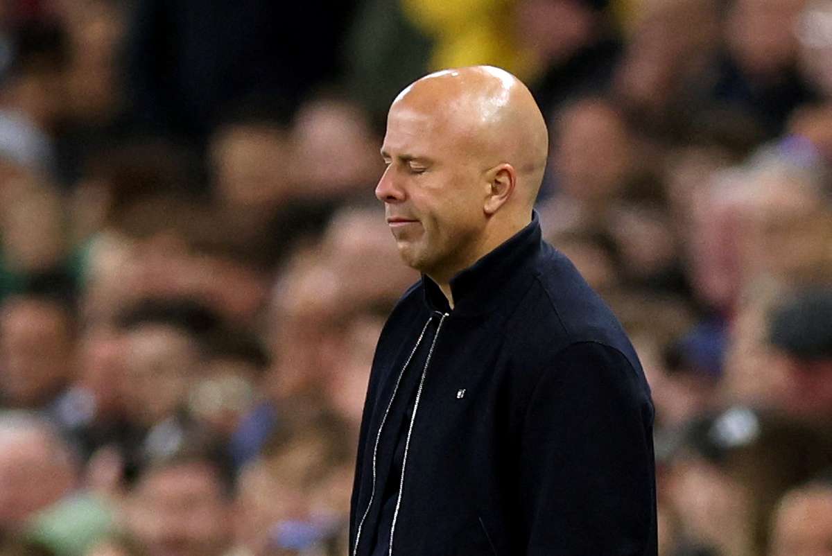 Oficial: Liverpool confirma saída de Arne Slot