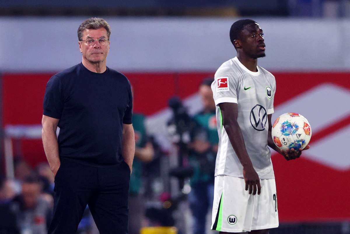 Neuer Sportgeschäftsführer: Hecking räumt Traineramt und übernimmt neue Funktion