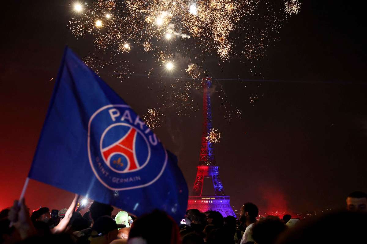 Pelo menos 79 pessoas foram detidas em Paris durante as celebrações do triunfo do PSG