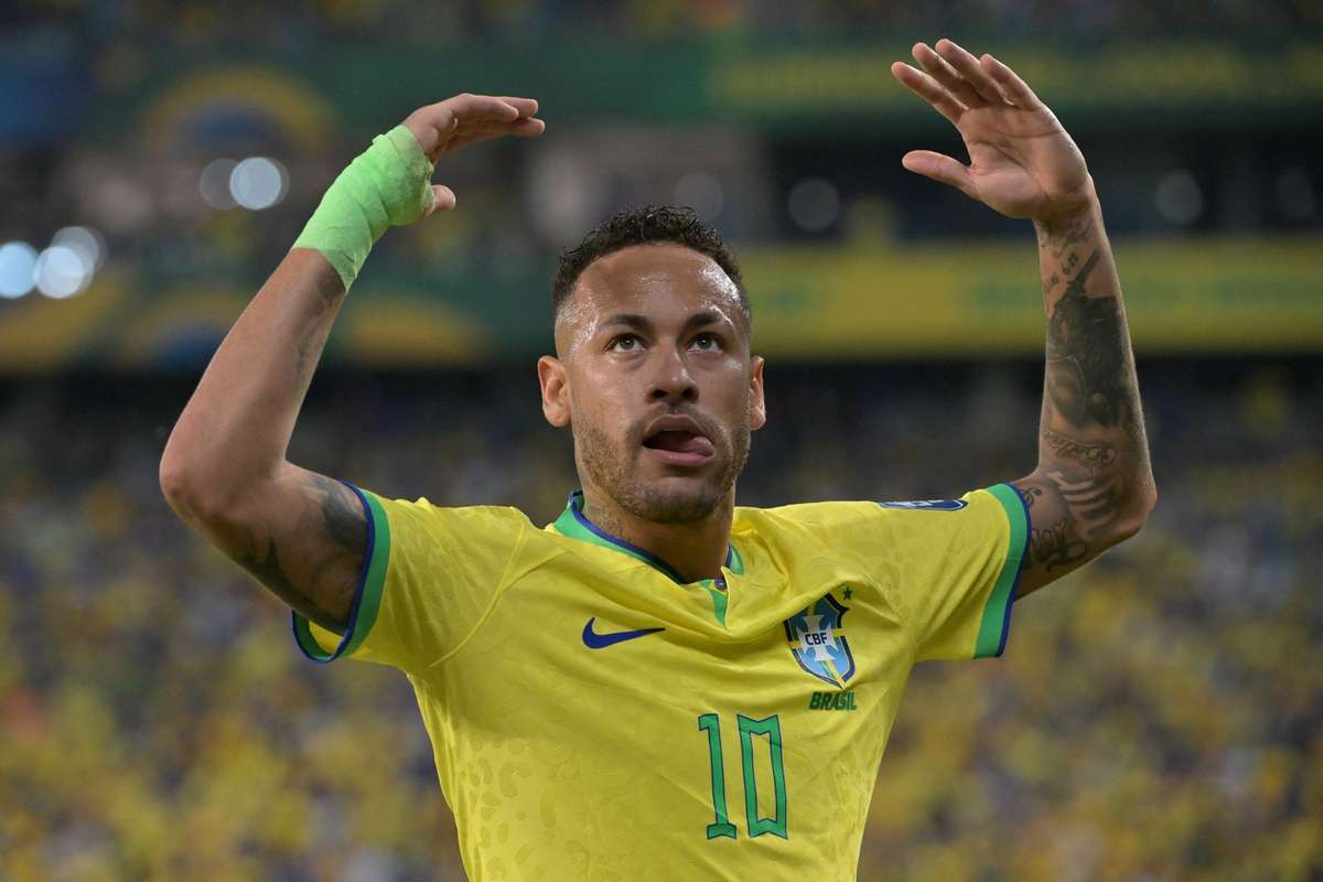 Neymar usará a camisola 10 da Seleção Brasileira no Mundial. Veja a numeração completa