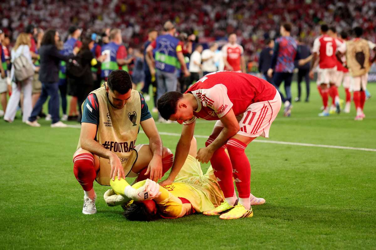 Arsenal looking to evolve after more Champions League heartbreak against PSG