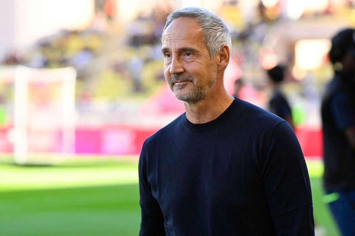 Adi Hütter próximo de voltar ao Eintracht Frankfurt