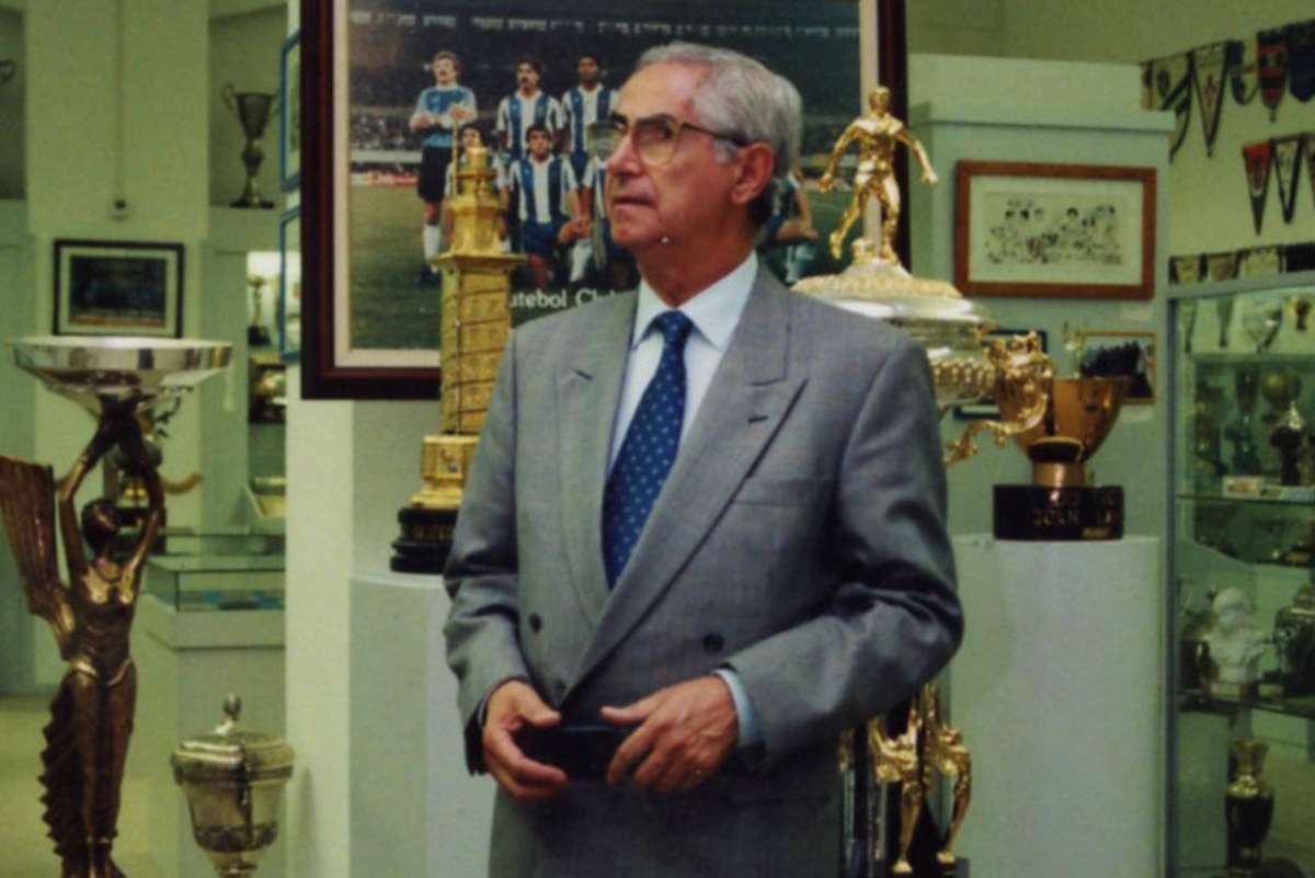 FC Porto manifesta pesar pela morte do antigo dirigente Álvaro Pinto