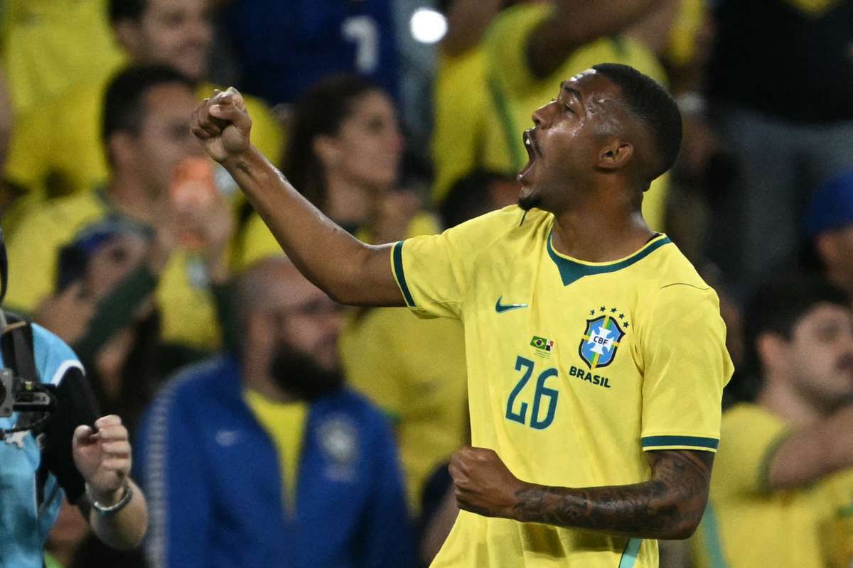 Rayan acentua ascensão fulgurante: Premier League, Mundial e 1º golo pelo Brasil em dois jogos