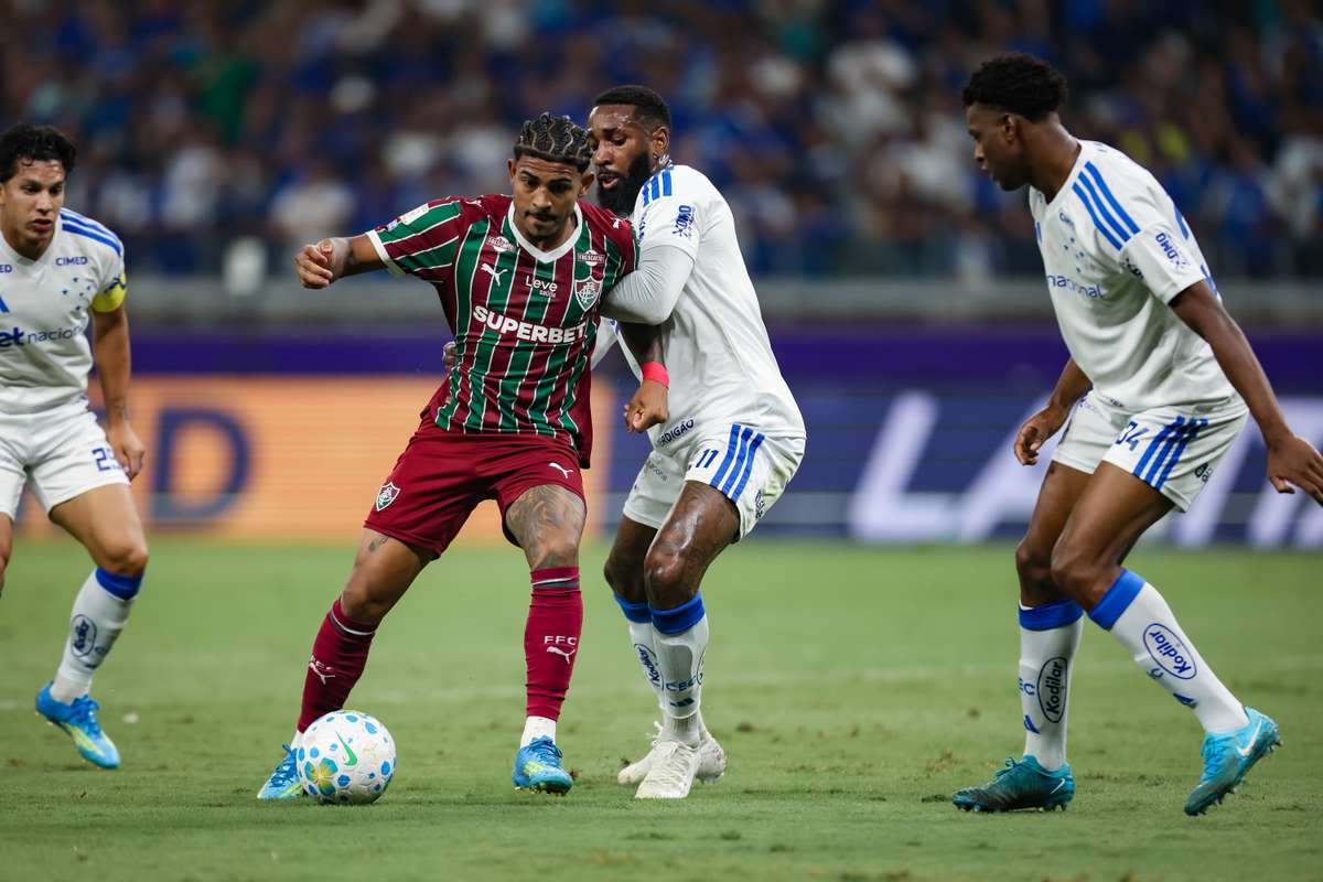 Fluminense permite empate com o Cruzeiro e desperdiça oportunidade de se aproximar do vice-líder Flamengo