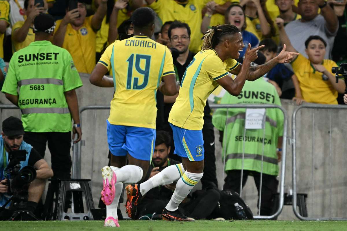 Triunfo do Brasil por goleada estabelece feito inédito e aprofunda domínio de mais de 70 anos sobre o Panamá